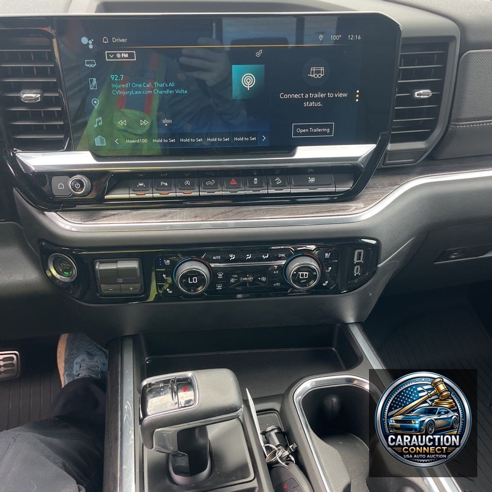 2024 Chevrolet Silverado 1500 LTZ
