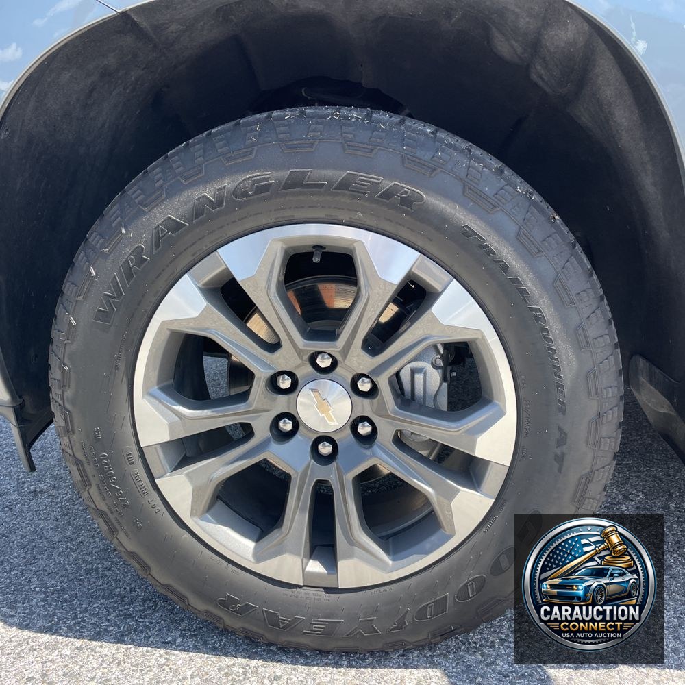 2023 Chevrolet Silverado 1500 High Country