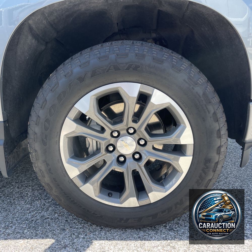 2023 Chevrolet Silverado 1500 High Country