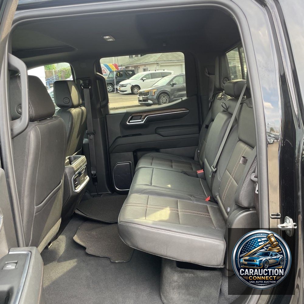 2023 Chevrolet Silverado 1500 High Country