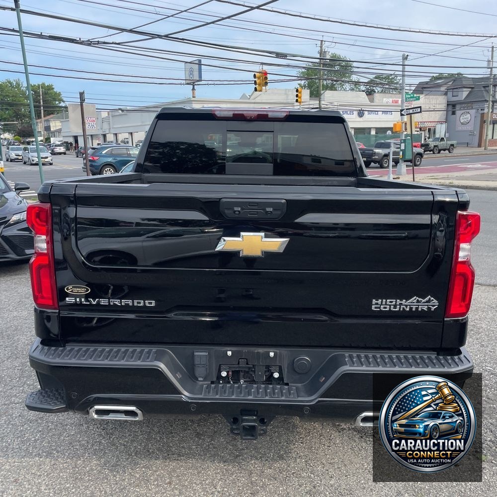 2023 Chevrolet Silverado 1500 High Country