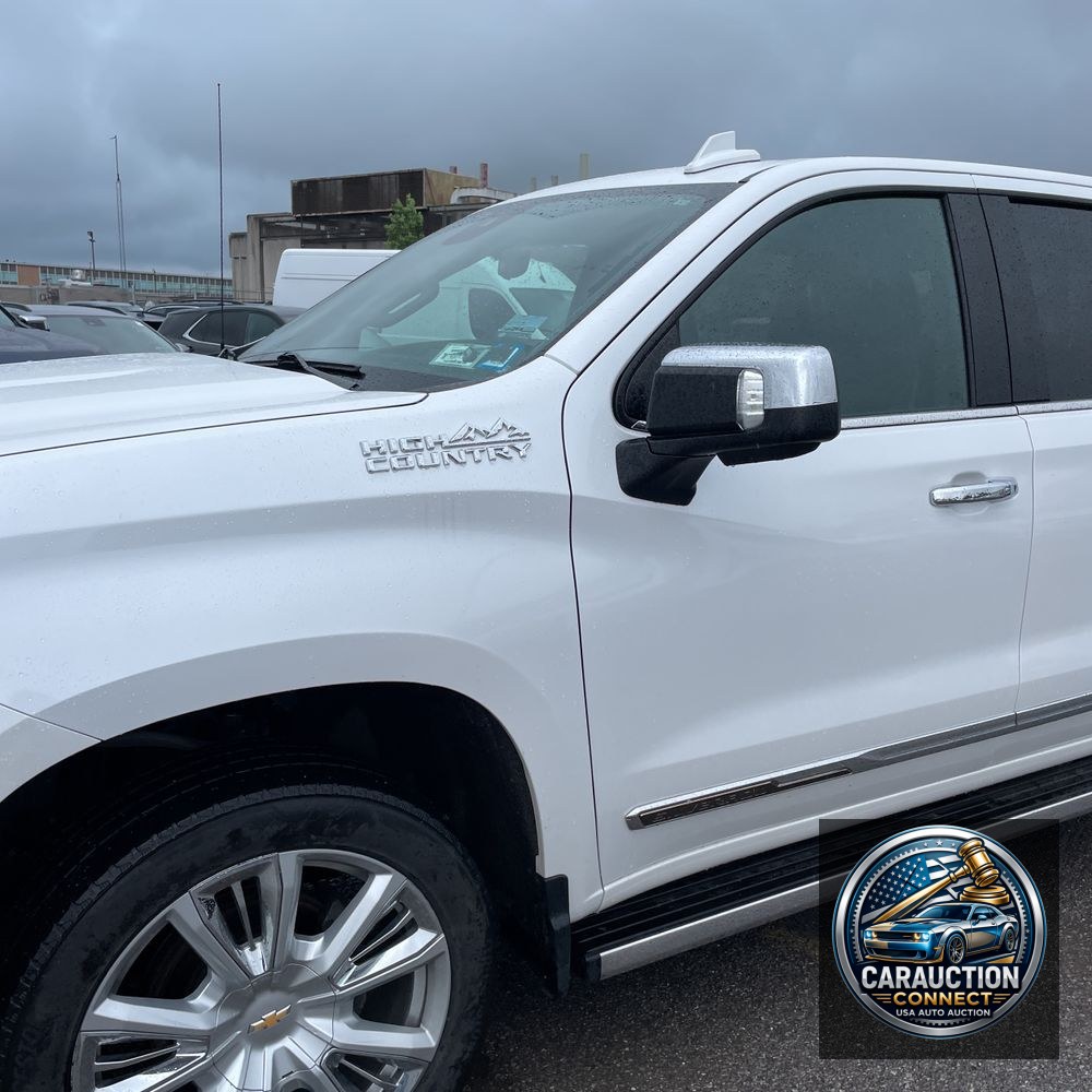 2022 Chevrolet Silverado 1500 High Country