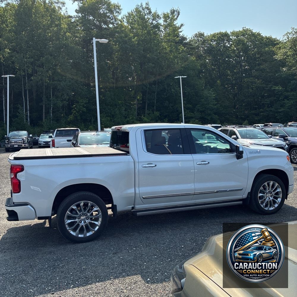 2023 Chevrolet Silverado 1500 High Country