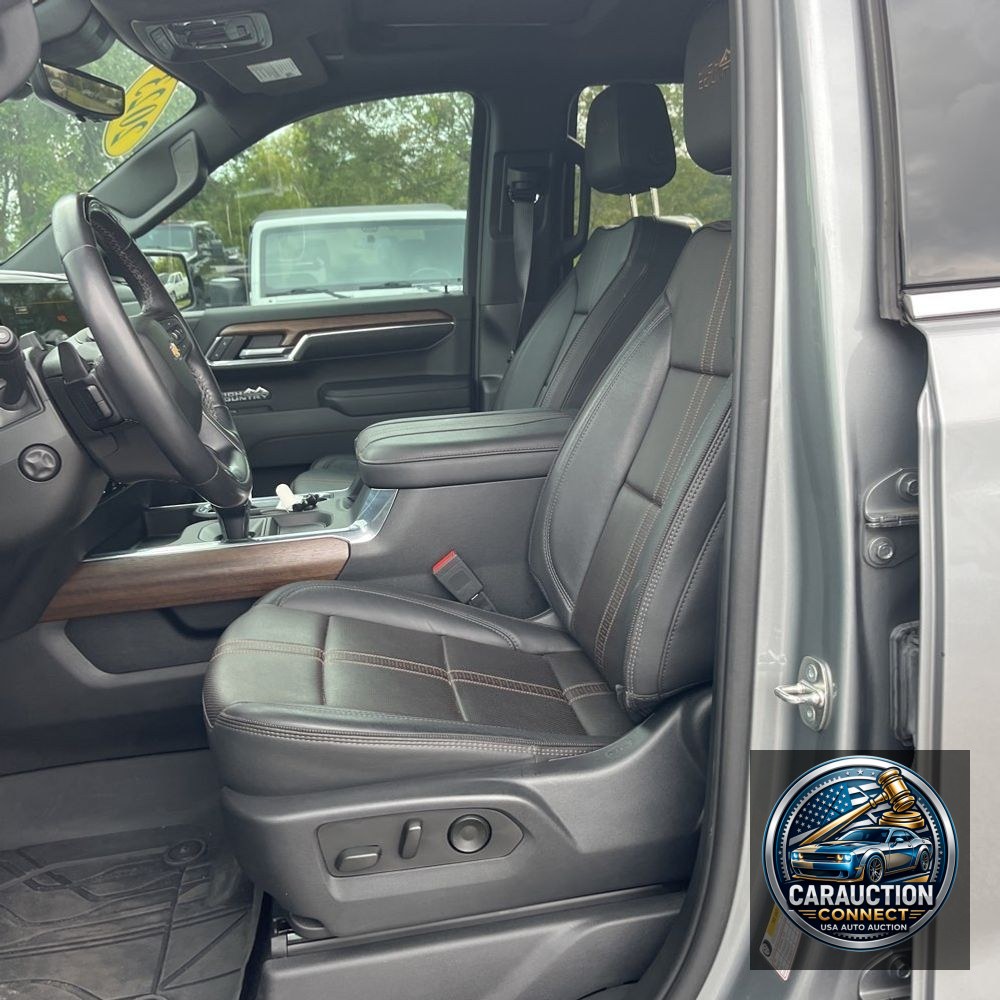 2023 Chevrolet Silverado 1500 High Country