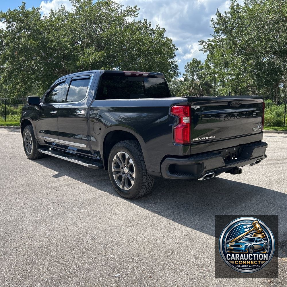 2022 Chevrolet Silverado 1500 High Country