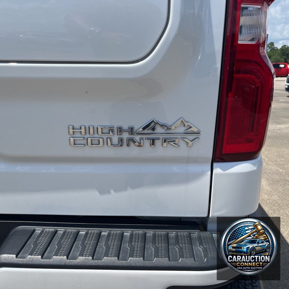 2023 Chevrolet Silverado 1500 High Country