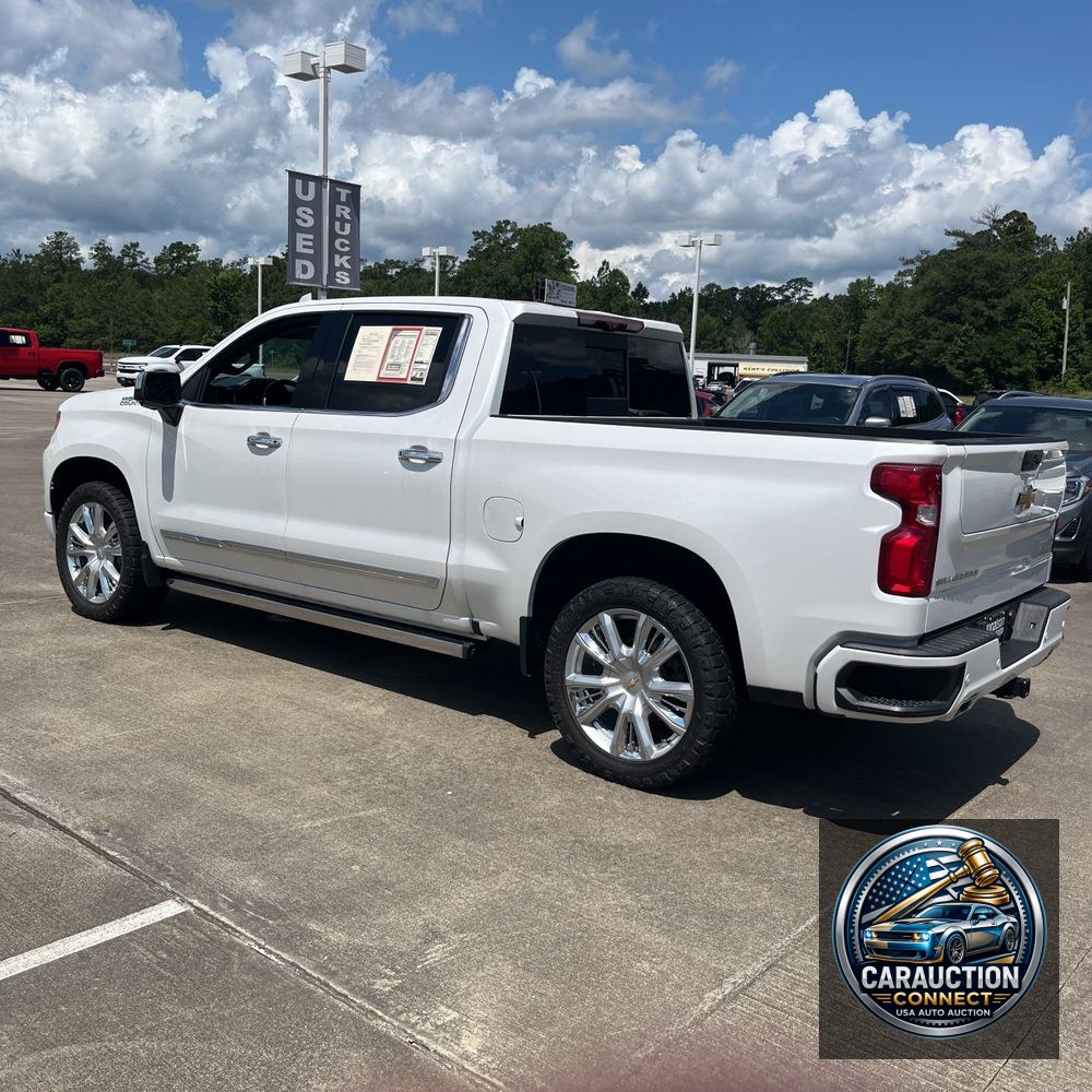 2023 Chevrolet Silverado 1500 High Country