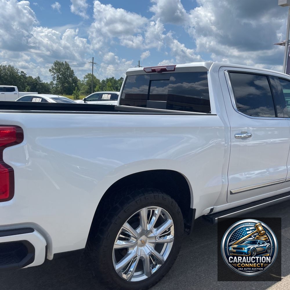 2023 Chevrolet Silverado 1500 High Country