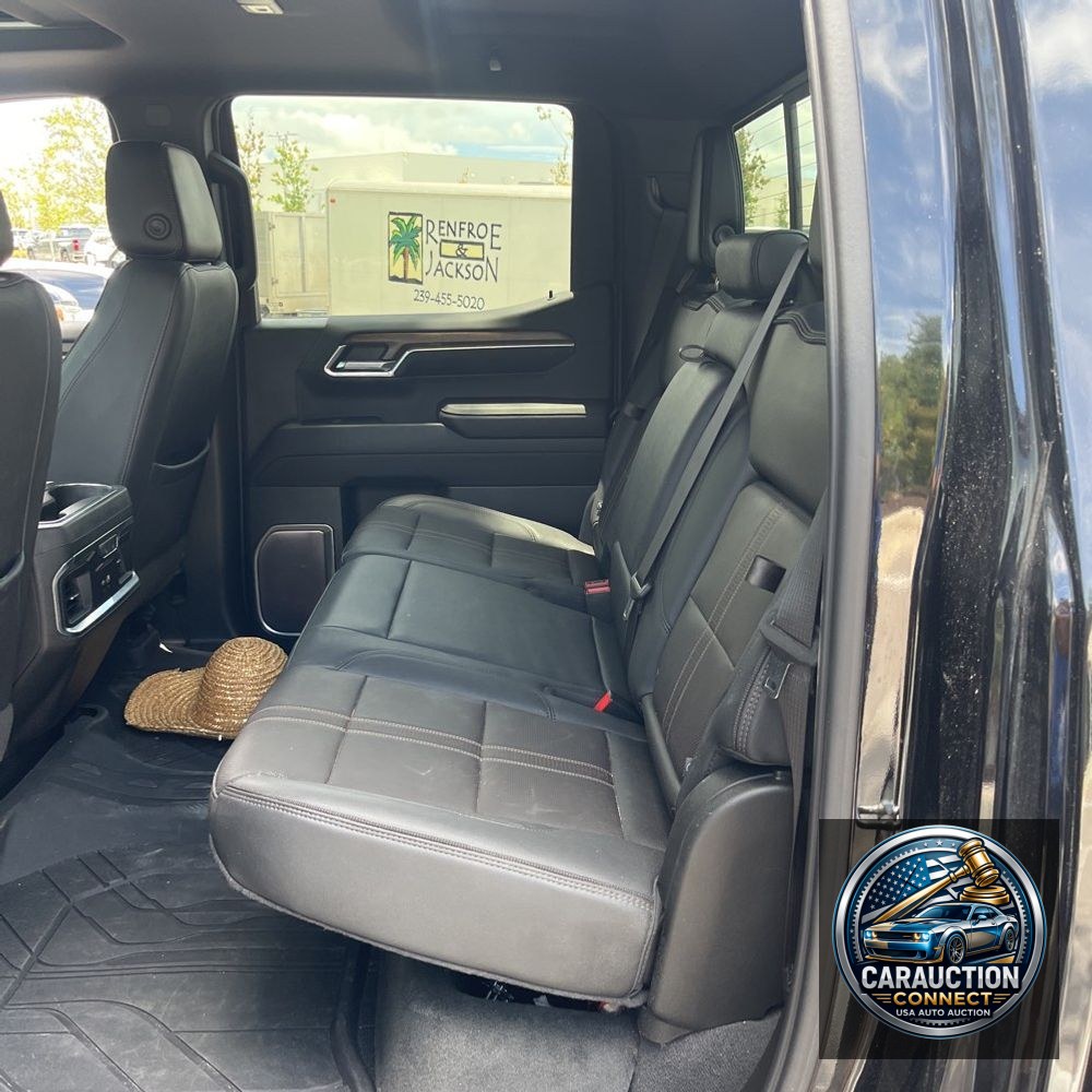 2023 Chevrolet Silverado 1500 High Country