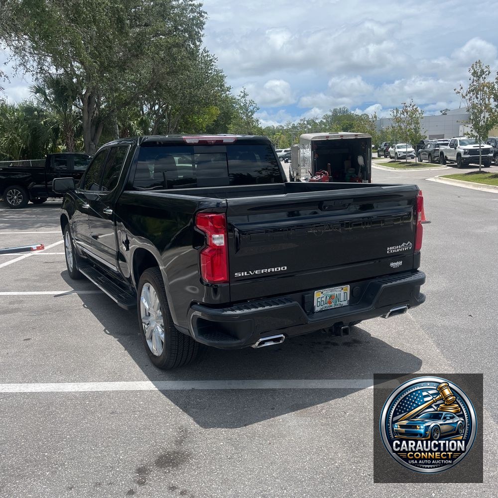 2023 Chevrolet Silverado 1500 High Country