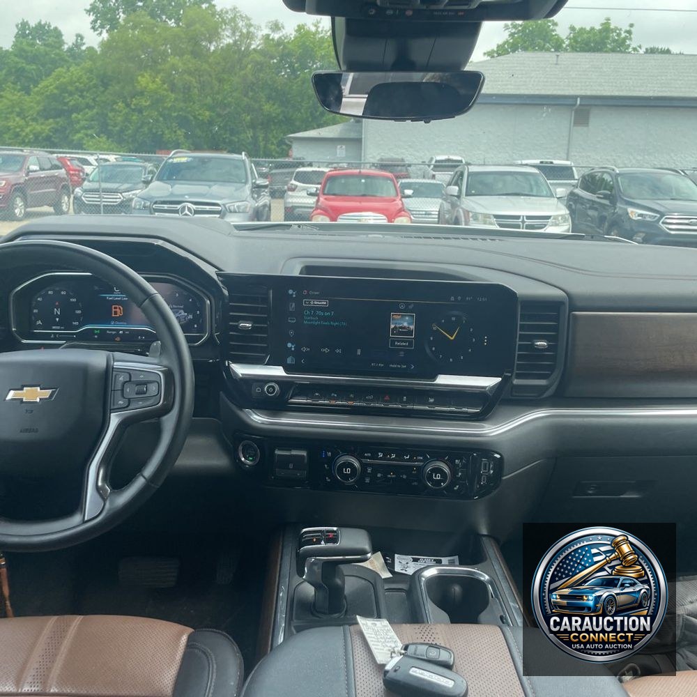 2023 Chevrolet Silverado 1500 High Country
