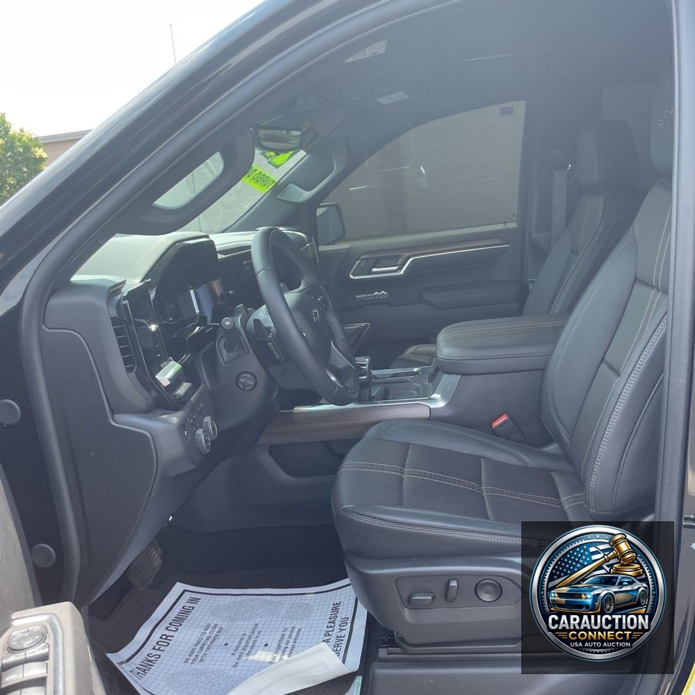 2025 Chevrolet Silverado 1500 High Country