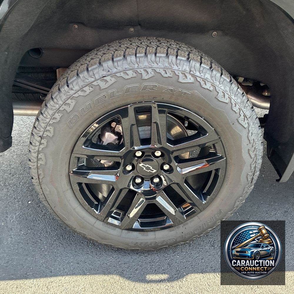 2025 Chevrolet Silverado 1500 High Country