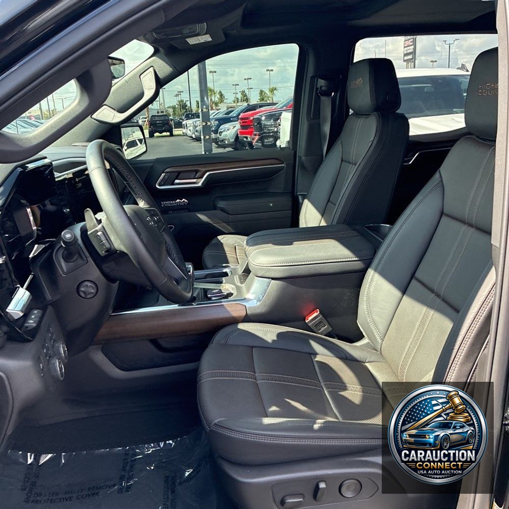 2025 Chevrolet Silverado 1500 High Country