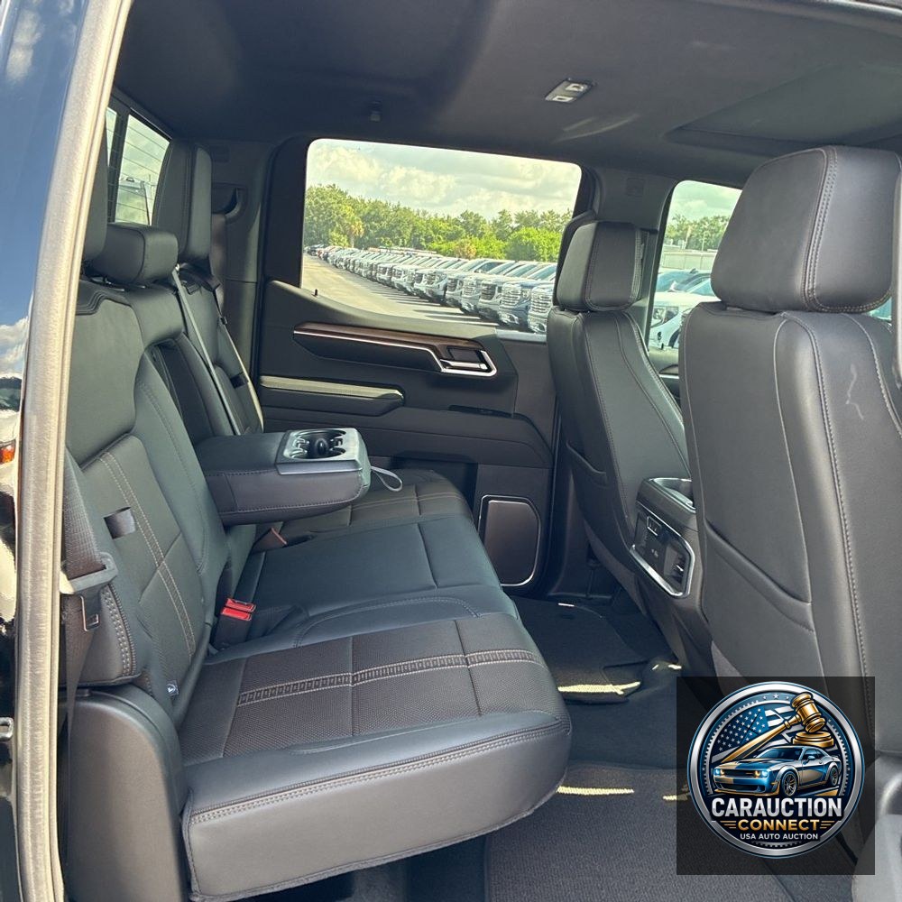 2025 Chevrolet Silverado 1500 High Country