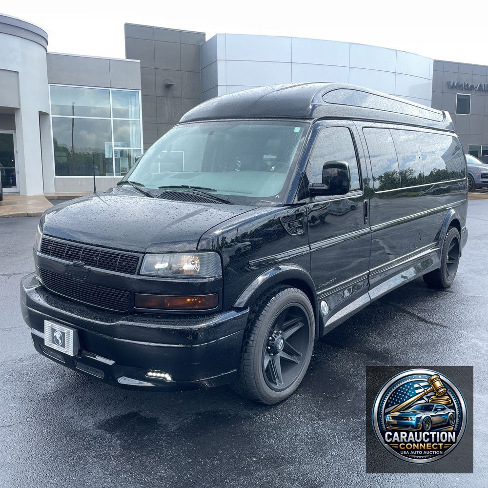 2023 Chevrolet Express 2500