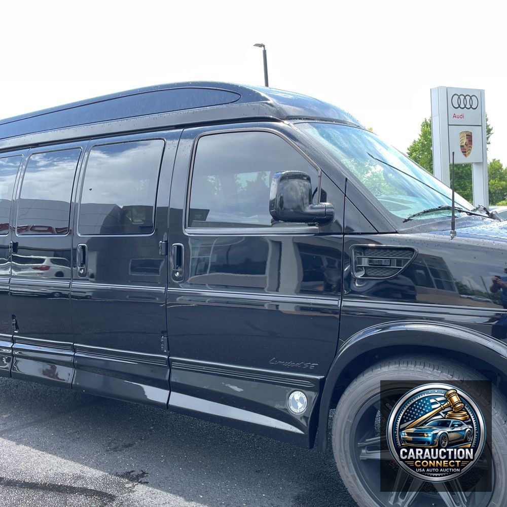 2023 Chevrolet Express 2500