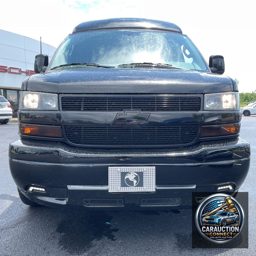 2023 Chevrolet Express 2500