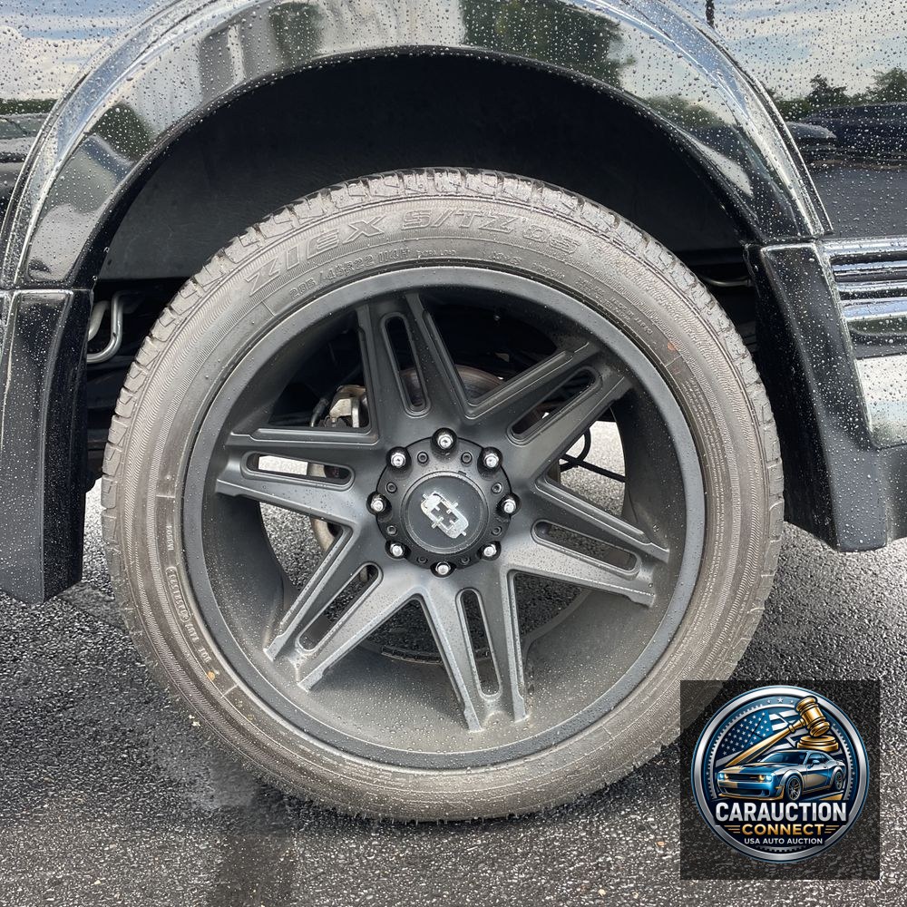 2023 Chevrolet Express 2500