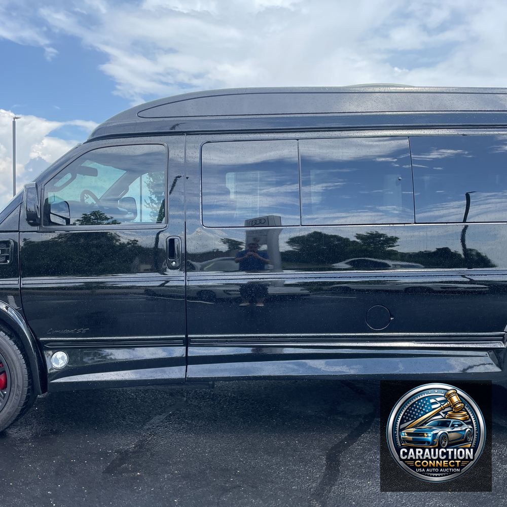 2023 Chevrolet Express 2500