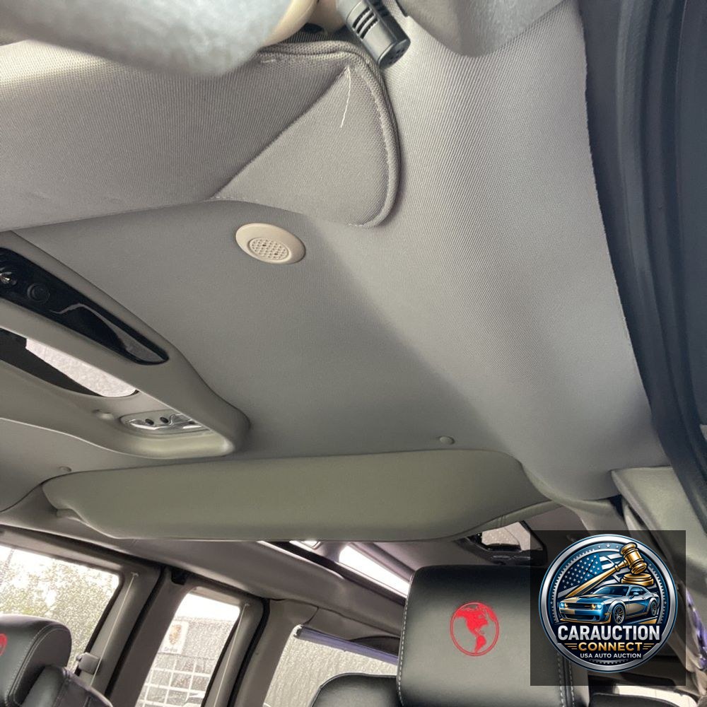 2023 Chevrolet Express 2500