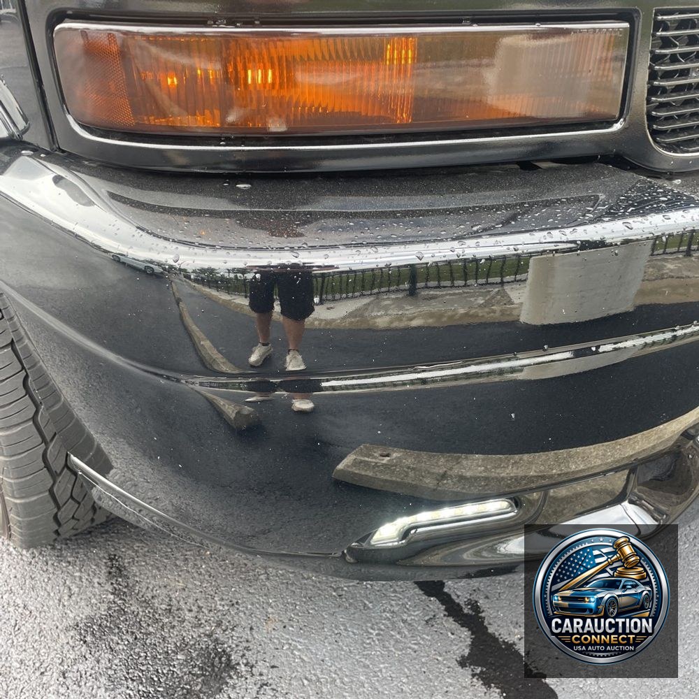 2023 Chevrolet Express 2500