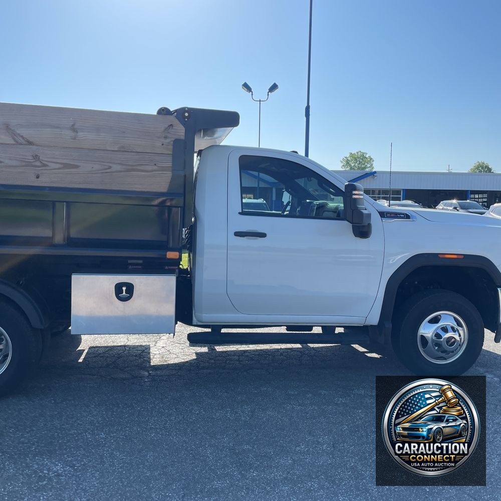 2023 GMC Sierra 3500HD CC Pro