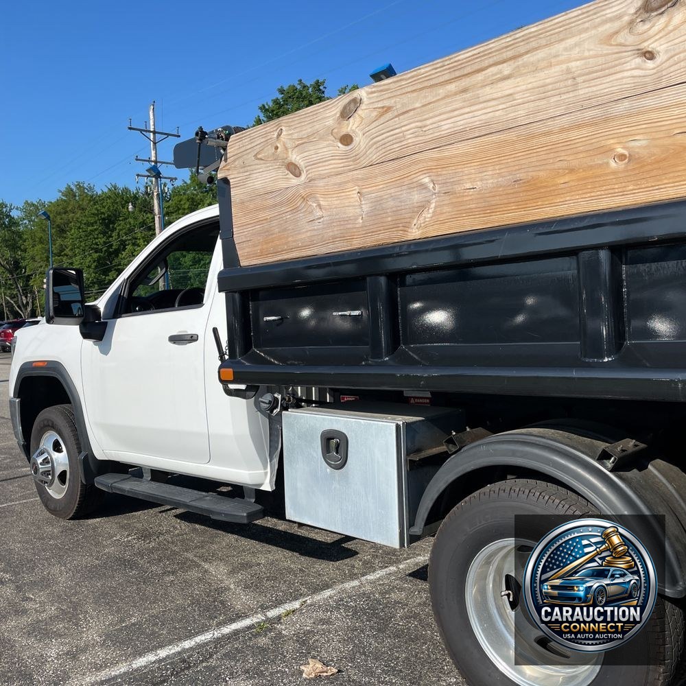 2023 GMC Sierra 3500HD CC Pro