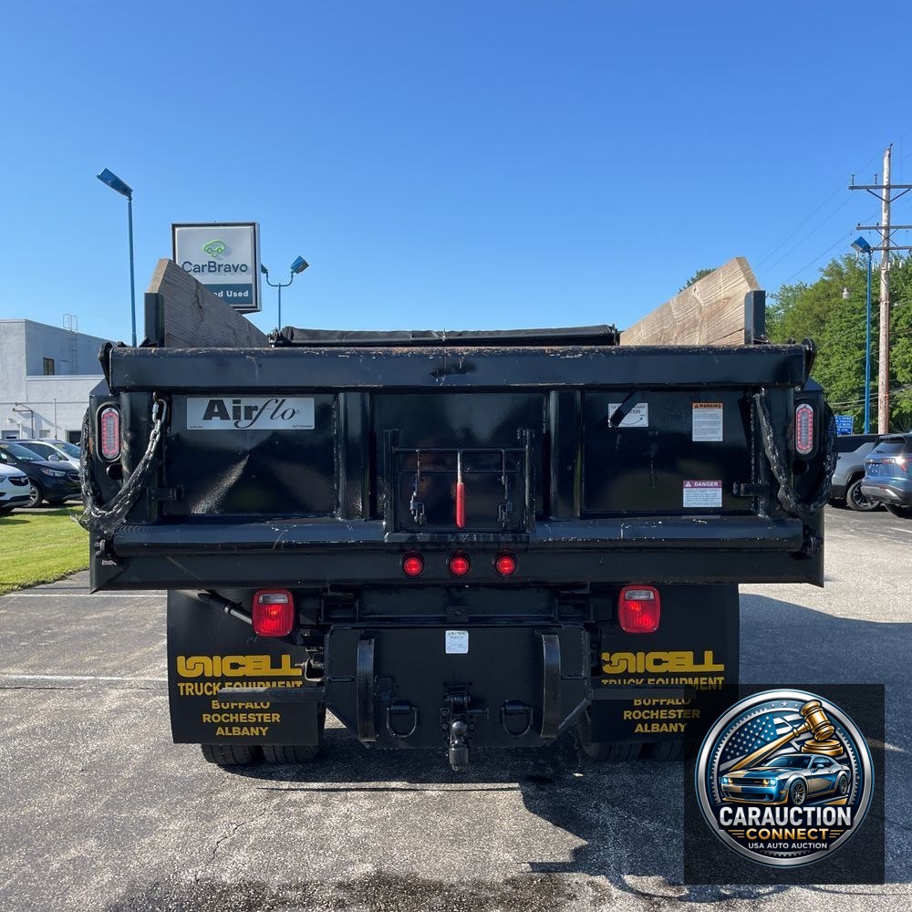 2023 GMC Sierra 3500HD CC Pro