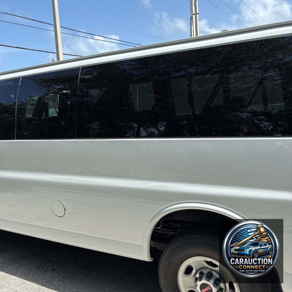 2023 GMC Savana LS 3500