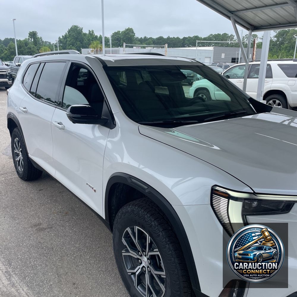 2024 GMC Acadia AT4