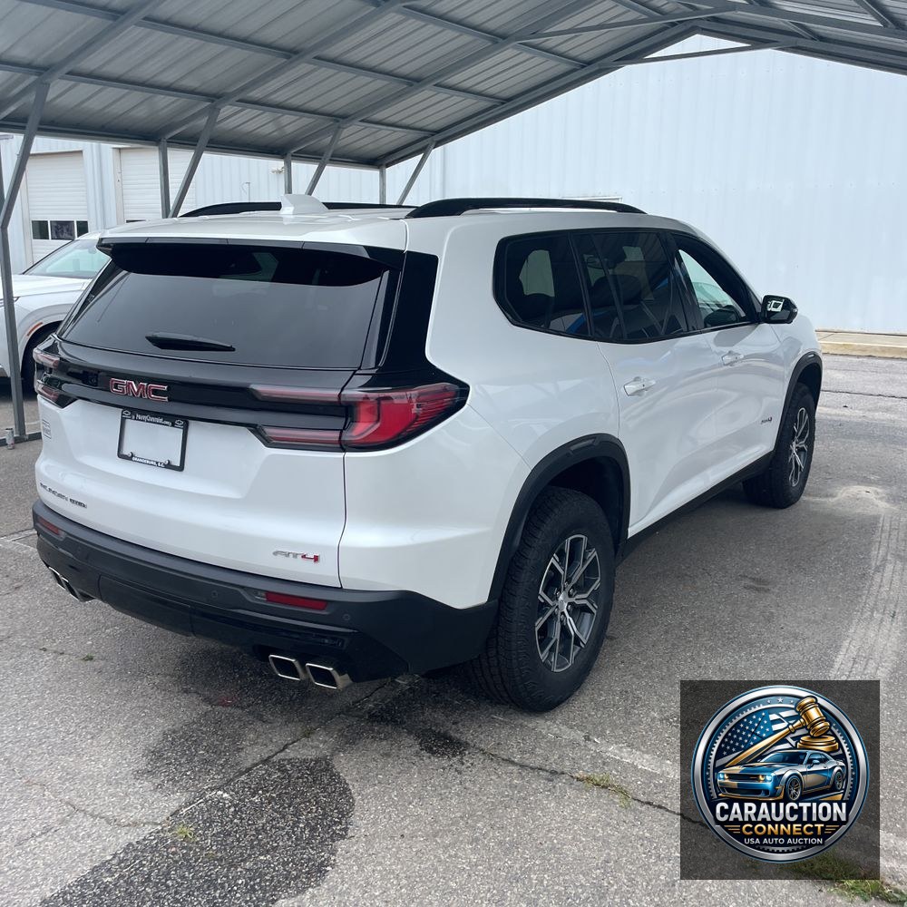 2024 GMC Acadia AT4