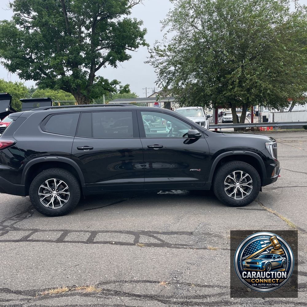 2024 GMC Acadia AT4