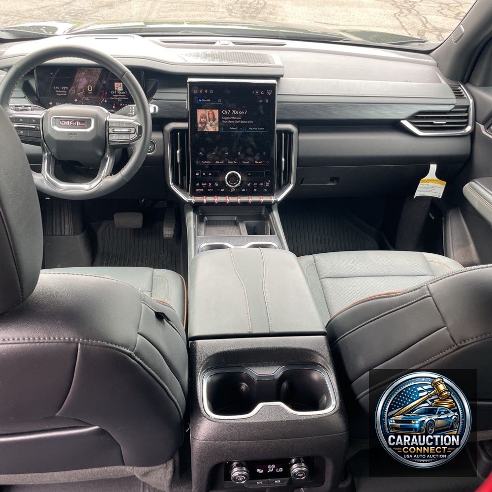2024 GMC Acadia AT4