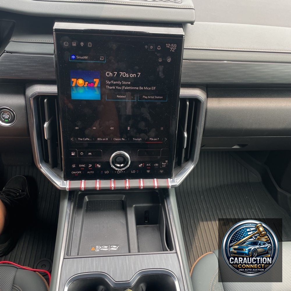 2024 GMC Acadia AT4