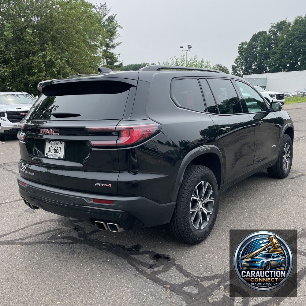 2024 GMC Acadia AT4