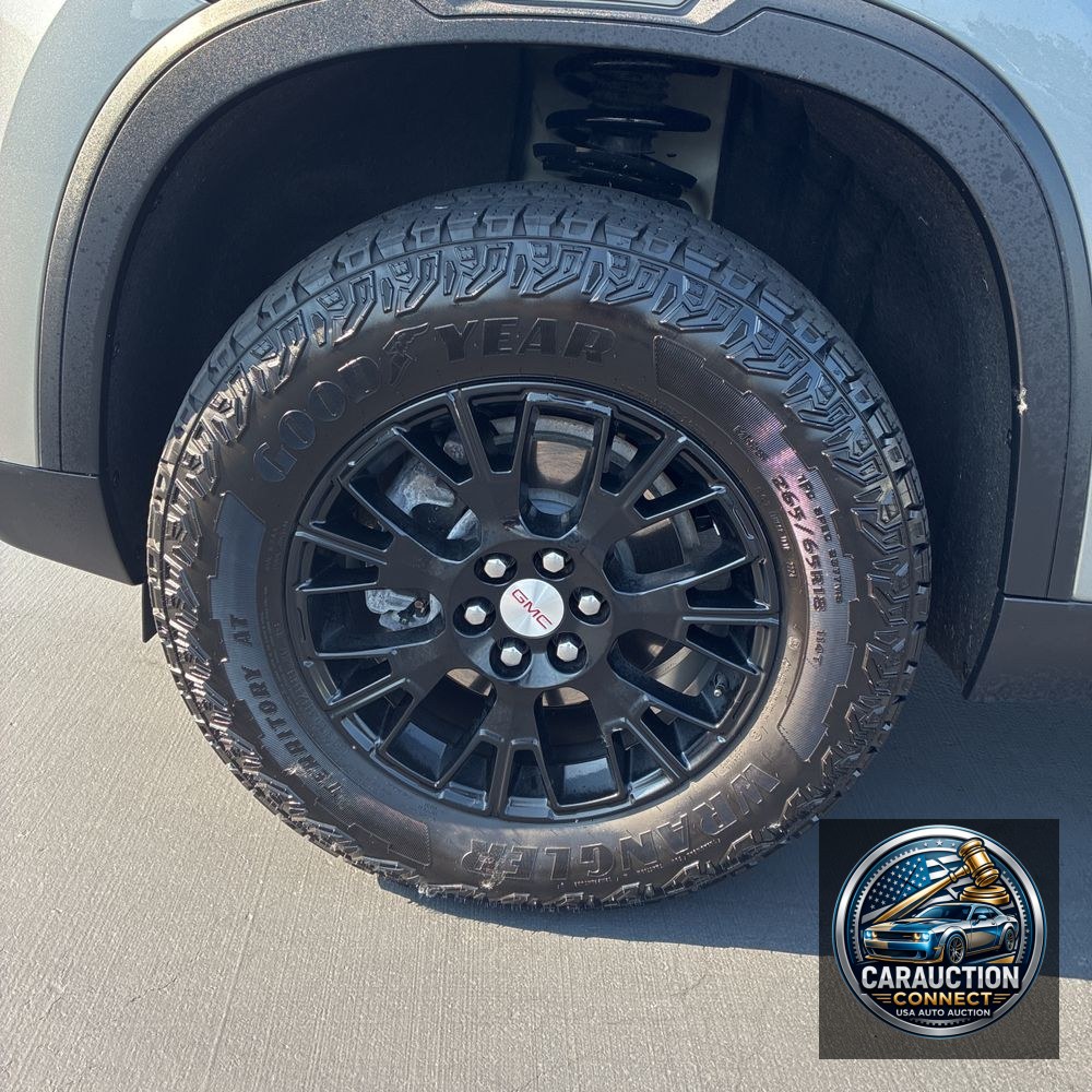 2024 GMC Acadia AT4