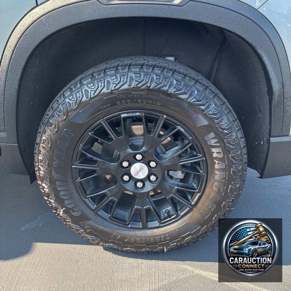 2024 GMC Acadia AT4