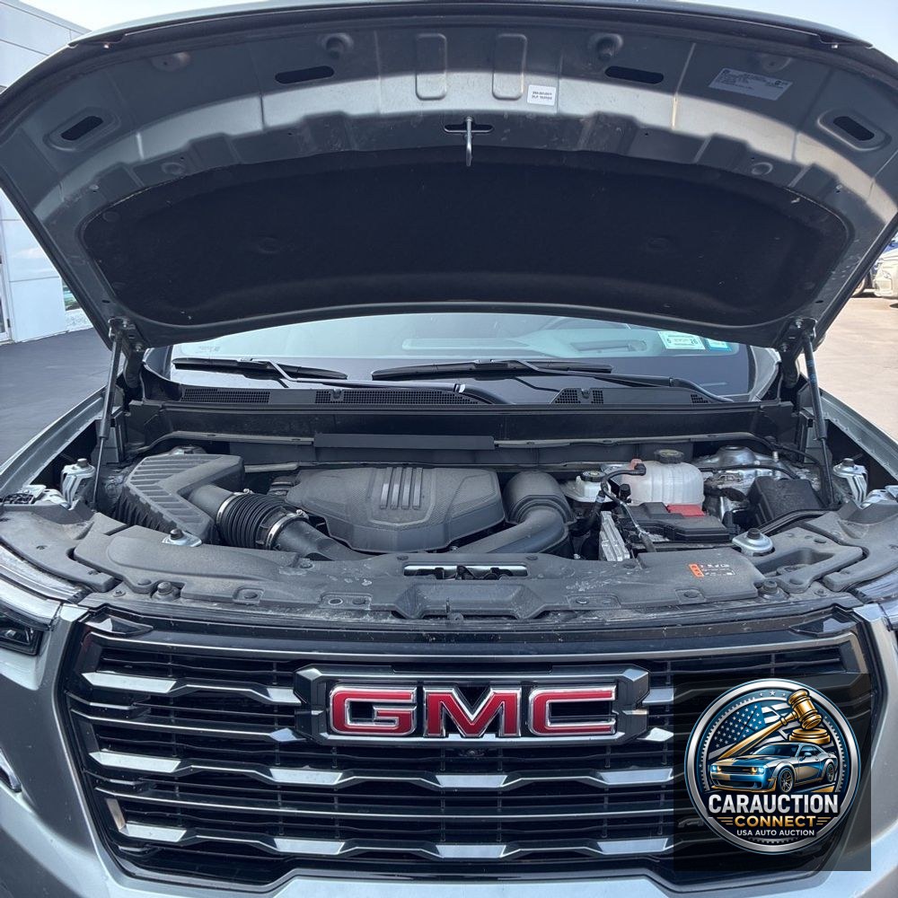 2024 GMC Acadia AT4