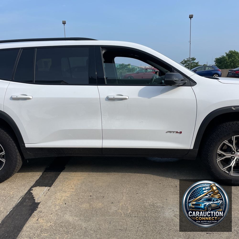 2024 GMC Acadia AT4