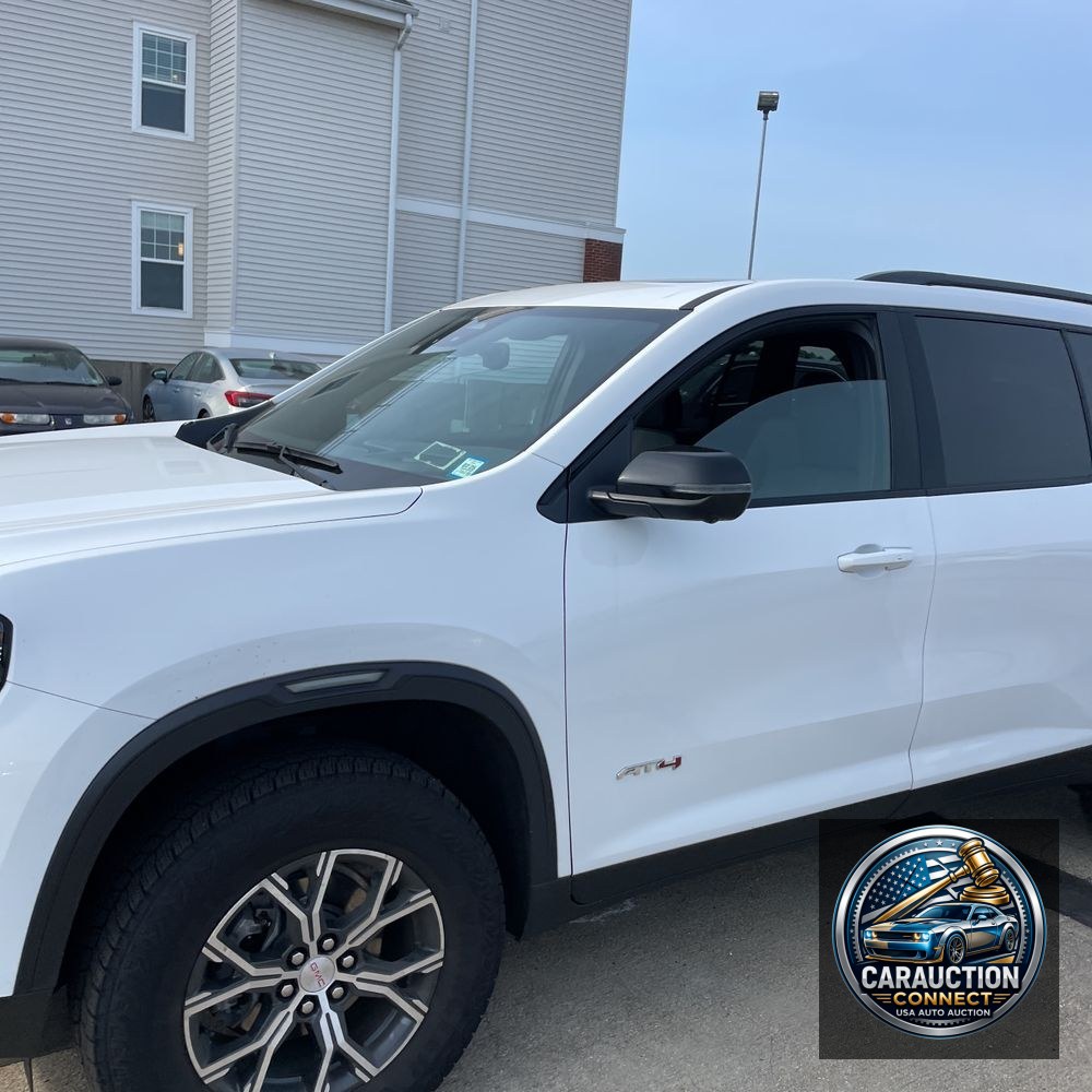 2024 GMC Acadia AT4