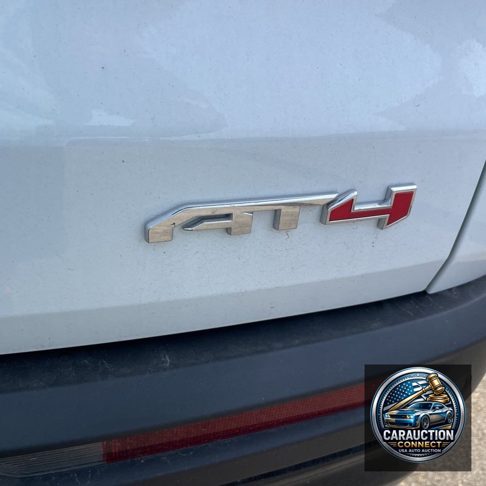 2024 GMC Acadia AT4
