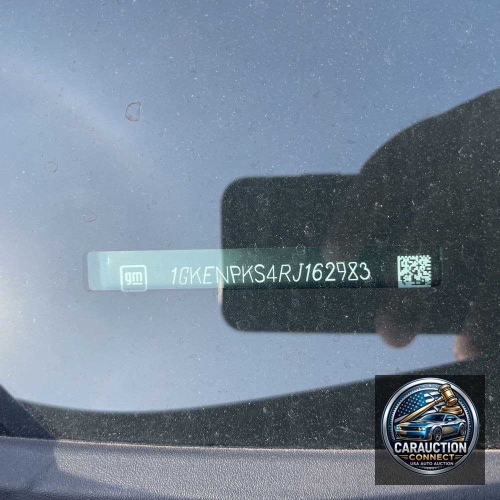 2024 GMC Acadia AT4