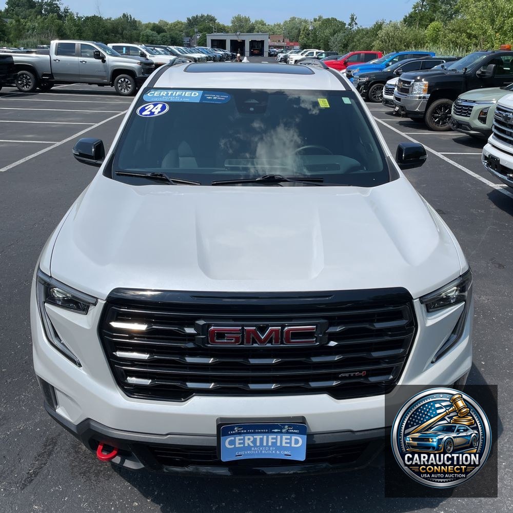 2024 GMC Acadia AT4