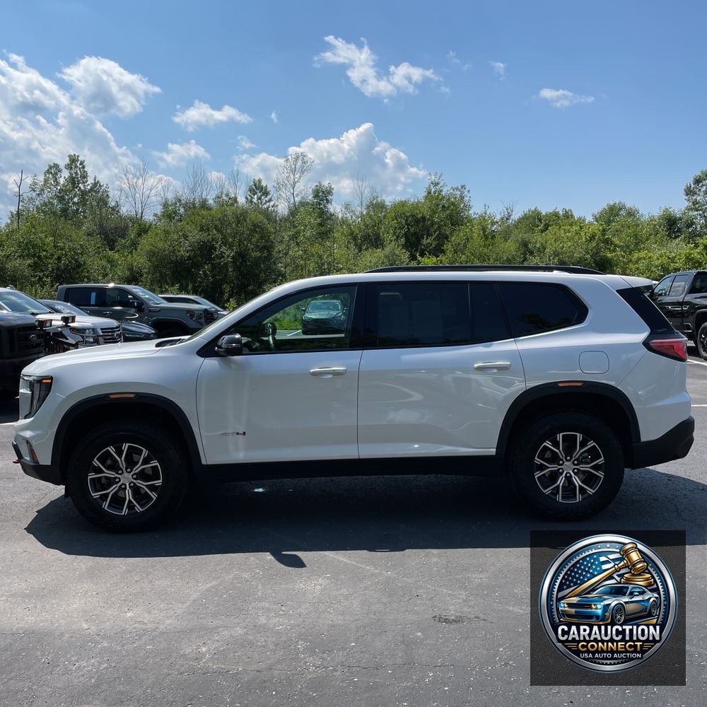 2024 GMC Acadia AT4