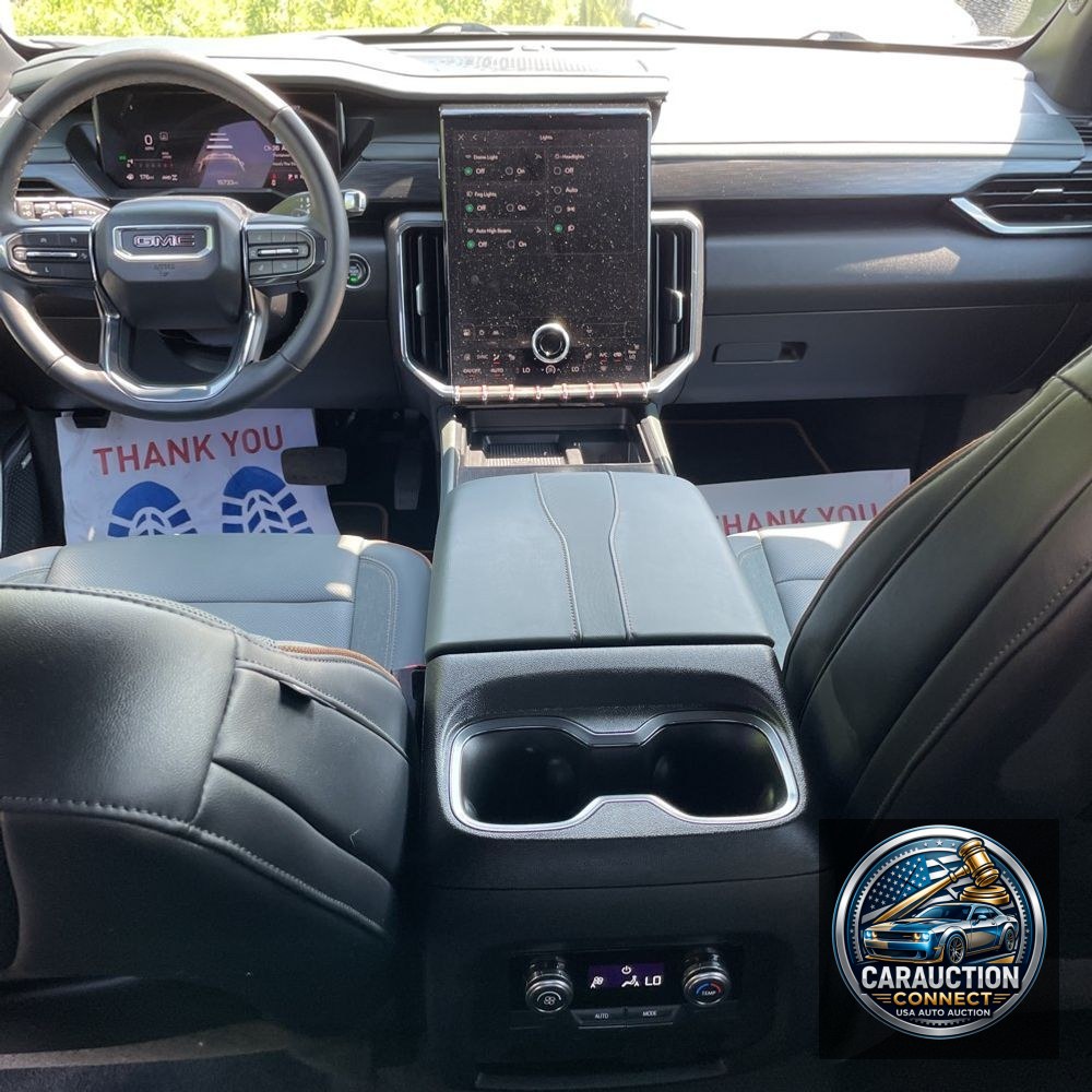 2024 GMC Acadia AT4