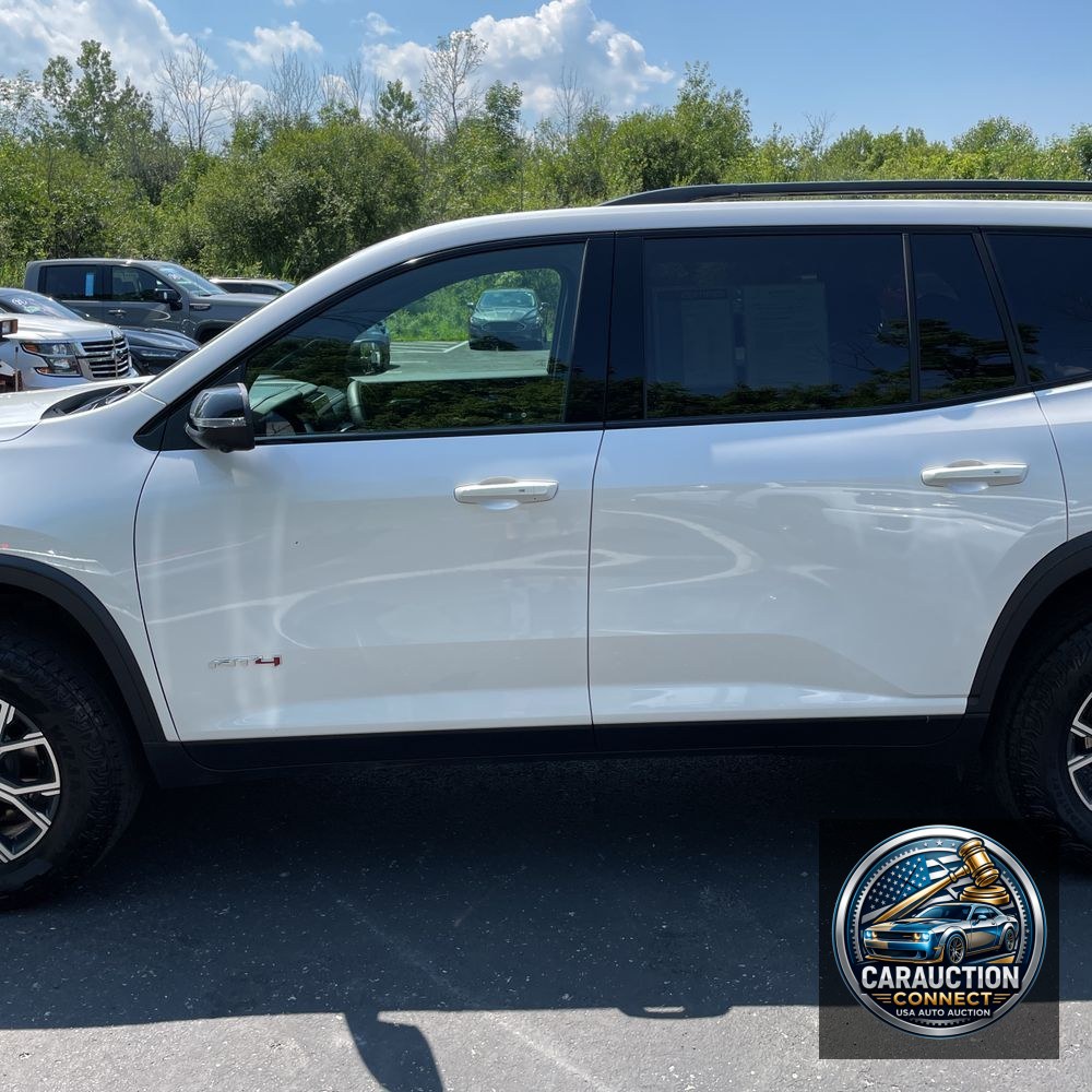 2024 GMC Acadia AT4
