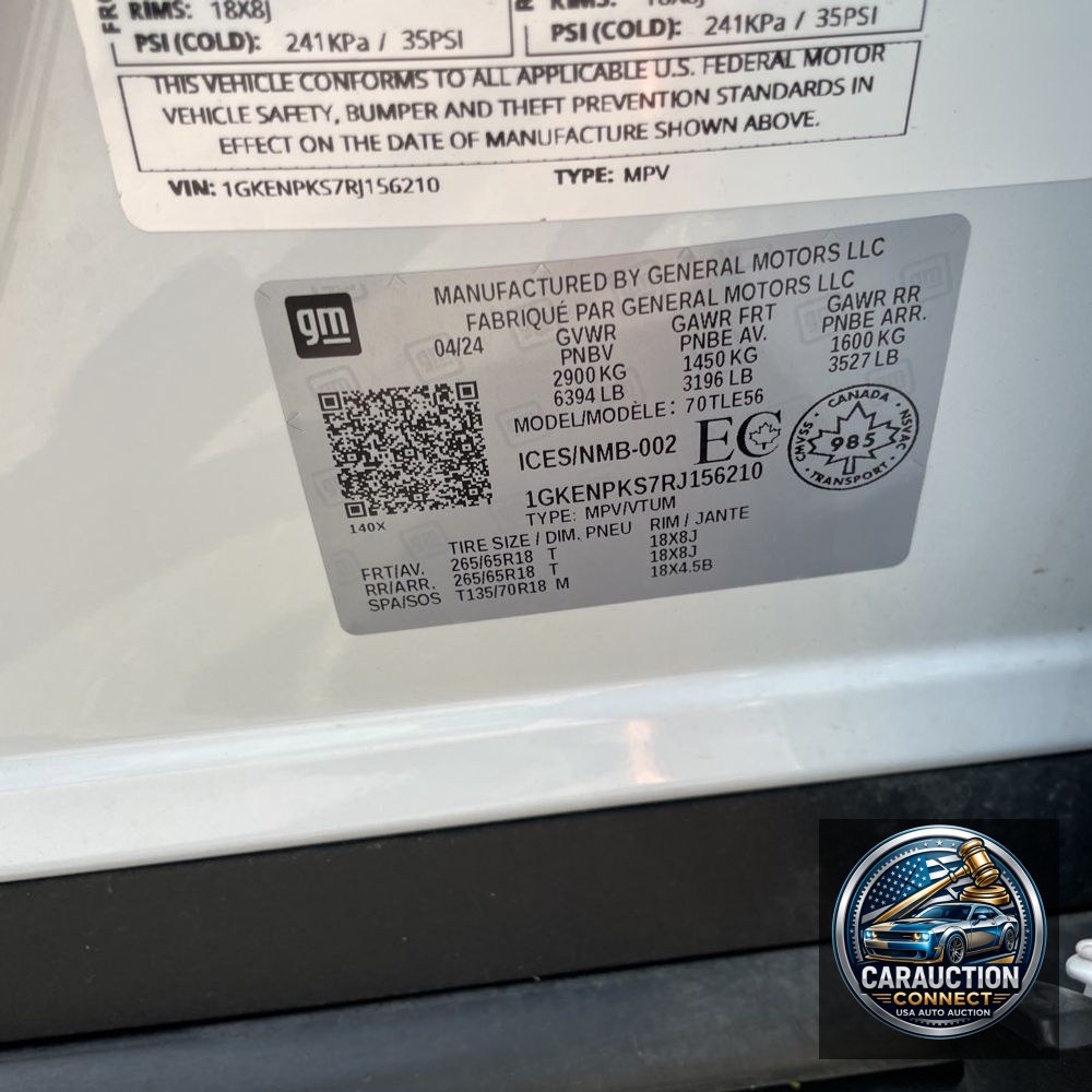 2024 GMC Acadia AT4