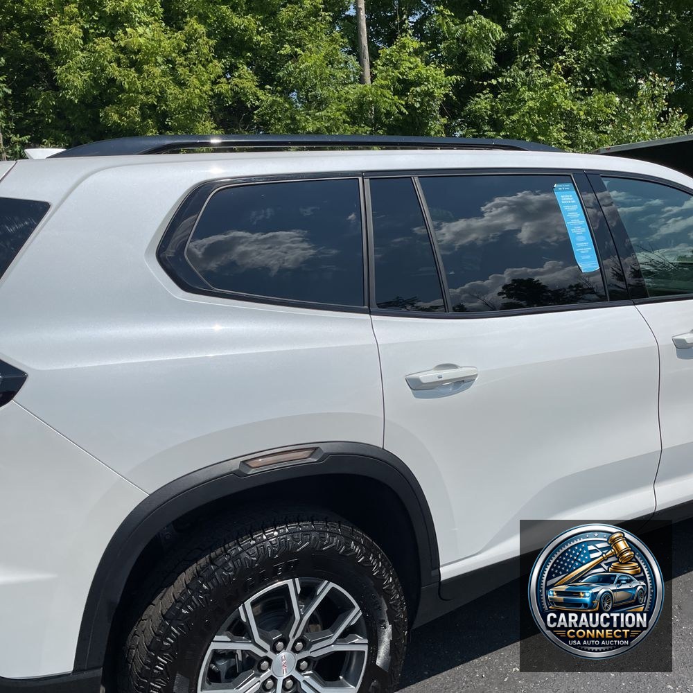 2024 GMC Acadia AT4