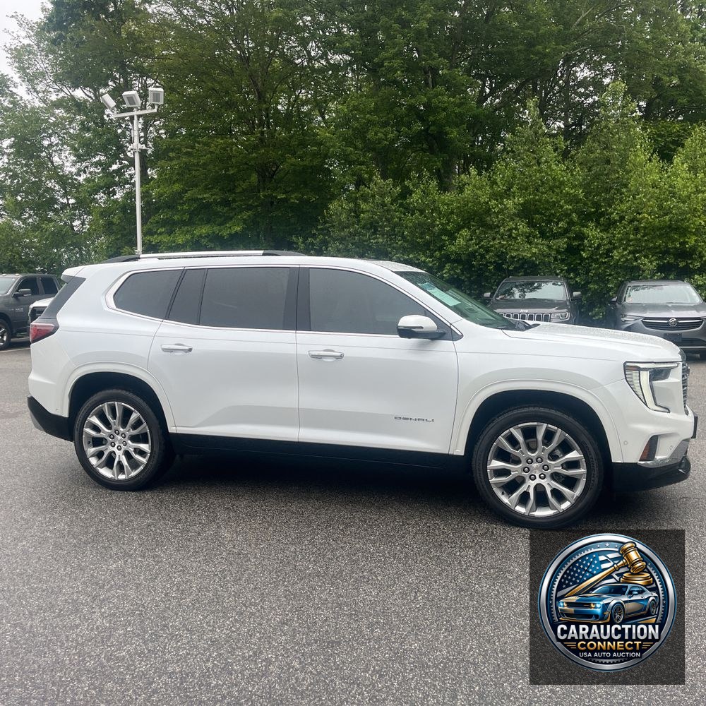 2024 GMC Acadia Denali